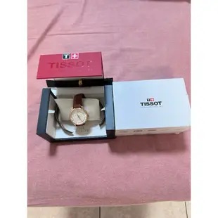 TISSOT微笑萬年曆石英錶！