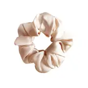 Culturesse Laurie 10cm Mulberry Silk Scrunchie Hair Tie Accessory Light Peach