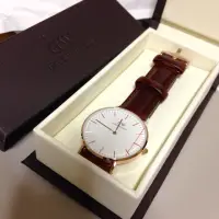 在飛比找蝦皮購物優惠-Daniel Wellington DW手錶 經典棕色皮革錶