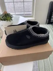 UGG Tasman Women’s Slippers - BLACK