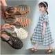 女童涼鞋夏新款 韓版小女孩公主鞋兒童鏤空羅馬鞋編織包頭鞋-滿599免運 巴卡巴卡
