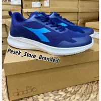 在飛比找蝦皮購物優惠-Diadora Helios 鞋子海軍藍色全尺寸 39-44