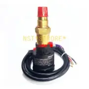 1PCS New OUT571 Compressor oil differential pressure switch assembly 34731711