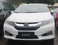 在飛比找Yahoo!奇摩拍賣優惠-現貨熱銷-【易車汽配】本田 HONDA CITY 前霧燈框 