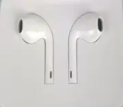 Apple Earpods with Lightning Connector Cable Earbud Ear Canal Headset Volume NEW