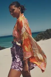 Spell and the Gypsy Tyler Short Robe in Chilli Tropicana Sz. S/M BNWT