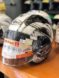 在飛比找Yahoo!奇摩拍賣優惠-(現貨)德芯騎士部品屋ARAI VZ-RAM DOME BL