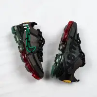 在飛比找Yahoo!奇摩拍賣優惠-NIKE X CPFM AIR VAPORMAX 霓虹燈 彩