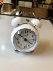 Vintage Alarm Clock Twin Bell Extra Loud Battery Analogy Backlight Bedroom White