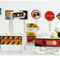 在飛比找蝦皮購物優惠-《現貨》兒童車子玩具 道路交通號誌 告示牌 指示牌 路牌 路