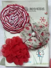 RED Candy, GREEN & WHITE Floral Mix Fabric 3 Flowers 70-75mm Manor House MH X-Cb