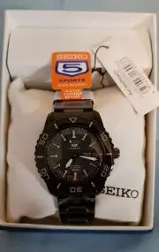 SEIKO 5 SNZH59J1 Automatic watch Fifty Five Fathoms NOS Made in Japan