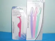 SASSY+CHIC EYEBROW RAZOR AND FALSE EYELASH APPLICATOR