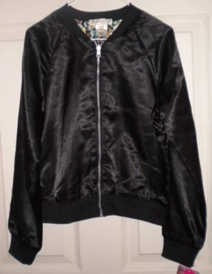 NWT LOVE FIRE GIRLS REVERSIBLE, BLACK & FLORAL JACKET, SIZE M, RIBBING, ZIPPER