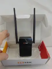 SE TEK WiFi Range Extender Booster 300 mbps Black New OPEN BOX NEVER USED
