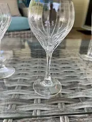 MIKASA Crystal Stemware WINE GLASSES Set Of 4 Beautiful Design