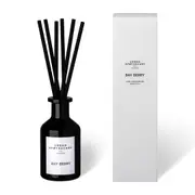 Urban Apothecary Bay Berry Stick Aroma Reed Diffuser 200 ml