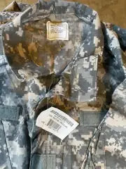 US ARMY FR ACU SHIRT CAMO COAT COMBAT NSN 8415-01-548-3172 MED R FLAME RESISTANT