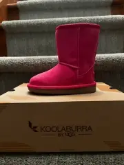 NEW TODDLER GIRLS SZ 6 RASPBERRY PINK KOOLABURRA UGG KOOLA SHORT BOOTS 1090329T