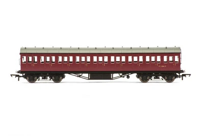 Hornby BR57 Stanier Non Corridor Third M11886M Era 5 OO Gauge Coaches