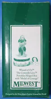 New Sealed Box Wizard of Oz-Cowardly Lion + Medal of Courage Midwest of Cannon