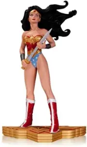 Wonder Woman Art of War Statue by Adam Hughes 1301/5200 DC Collectibles SEALED