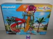 NEW PLAYMOBIL FAMILY FUN WATER PARK WITH SLIDES 132 PC SET 70609