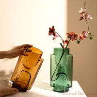 在飛比找蝦皮商城精選優惠-⟪台灣現貨⟫現代簡約 幾何不規則透明玻璃花瓶 質感造型花瓶 