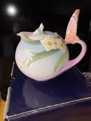 Franz Porcelain Papillon Butterfly Teapot Cup Saucer BRAND NEW! Free Shipping