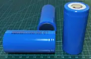 2x LiFePo4 Lithium Iron Phosphate rechargeable battery cell 32700 6000 mAh 3.2v