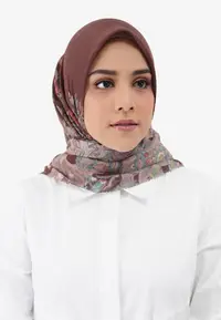 在飛比找ZALORA購物網優惠-Buttonscarves Topkapi Satin Sq