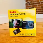 Kodak PIXPRO FZ45 Friendly Zoom Digital Camera Red Bundle BRAND NEW