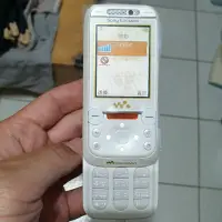 在飛比找蝦皮購物優惠-出清經典收藏 Sony Ericsson W850  白色 