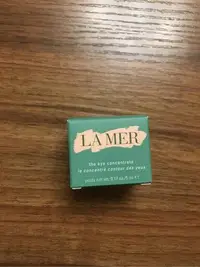 在飛比找Yahoo!奇摩拍賣優惠-La mer 海洋拉娜 亮眼活膚精華霜 5ml