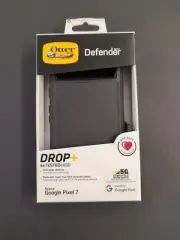OtterBox DEFENDER SERIES Case for Google Pixel 7 - Black