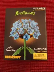 Bricktanicals Hydrangea Brick Building Set Ages 8+ 121 pieces New in Box
