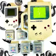 Vintage Gameboy DMG-01 With 5 Games Mario Donkey Kong Tetris Etc & GB-70 Case