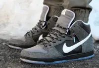 在飛比找Yahoo!奇摩拍賣優惠-NIKE SB DUNK HIGH PREMIER SE 黑