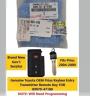 NEW OEM Toyota Prius 2004-9 Keyless Entry Transmitter Remote Key Fob 89070-47180