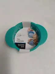 Mainstays Can Colander/Strainer Teal Drains Liquid From Canned Goods BNWT!