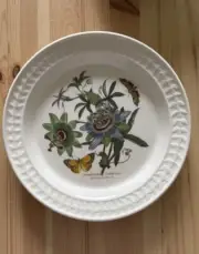 Portmeirion Botanic Garden Dinner Plate 10.5” Blue Passion Flower Passiflora