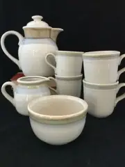 Noritake PAINTED DESERT 8603 Coffee Pot/Server, 4 Cups/Mugs, Sugar/Creamer Set