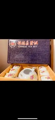 在飛比找Yahoo!奇摩拍賣優惠-早期小黃花粉玫瑰 扁型茶壺+奶茶杯 祥端茶器組 大同茶具 大