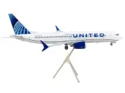 2023 Boeing 737 MAX 8 United Airlines Model 1/200 Diecast GeminiJets