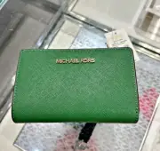 Michael Kors Jet Set Travel Medium Leather Bifold Zip Coin Wallet in Fern Green