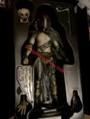 Hottoys Predators Falconer 1/6 Action Figure Model Collectible Toy Boy Gift