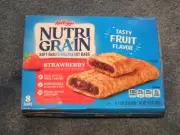 (8) Count Lot Of Kellogg's Nutri Grain Breakfast Bars Strawberry 1.3 Oz Each