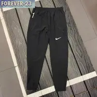 在飛比找Yahoo!奇摩拍賣優惠-【100%正品】NIKE 男子徽標純色梭織薄款運動休閑訓練跑