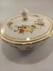 wedgewood trinket bowl lidded dish mirabelle floral with golden edge BNIB
