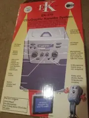 Essential Karaoke EK-375 CD +Graphic Karaoke System Demo Disc & Microphone...